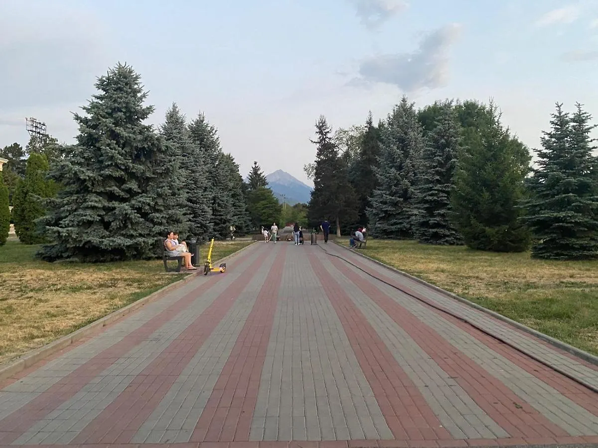 Daire Квартира На Атакенте У Выставки Kazakistan